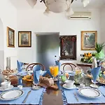 Maresca Bed and Breakfast