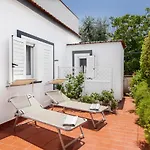 Oda ve Kahvaltı Maresca 4*