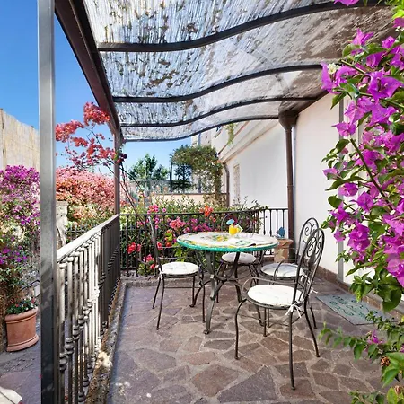 Maresca Bed & Breakfast *
